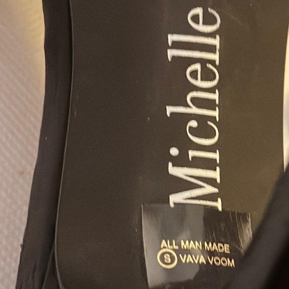 Michelle D Vava Voom Metallic Bronze Snakeskin Strappy Heels Size 7M - EUC - Picture 11 of 11